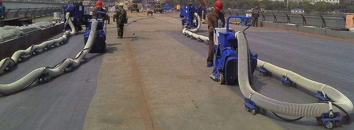 路面拋丸施工現場圖 路面拋丸施工現場圖