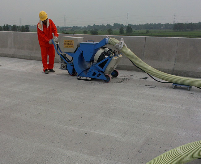 混凝土打毛設(shè)備 混凝土打毛設(shè)備